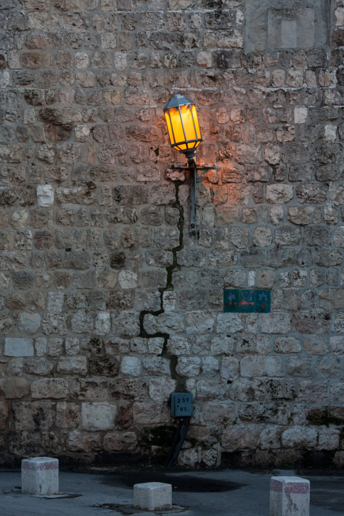 Jeruzalém - Lucerna a zeď